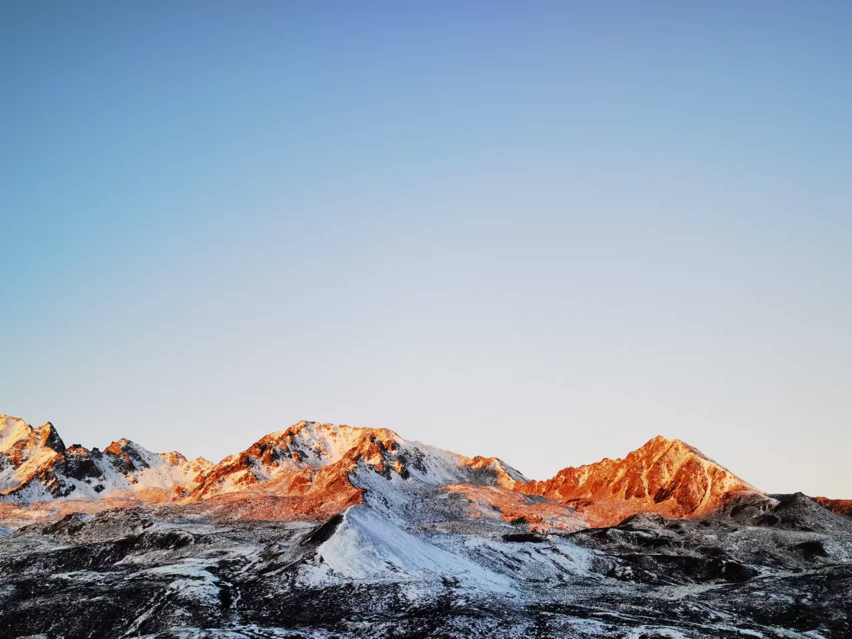 雪山之巅